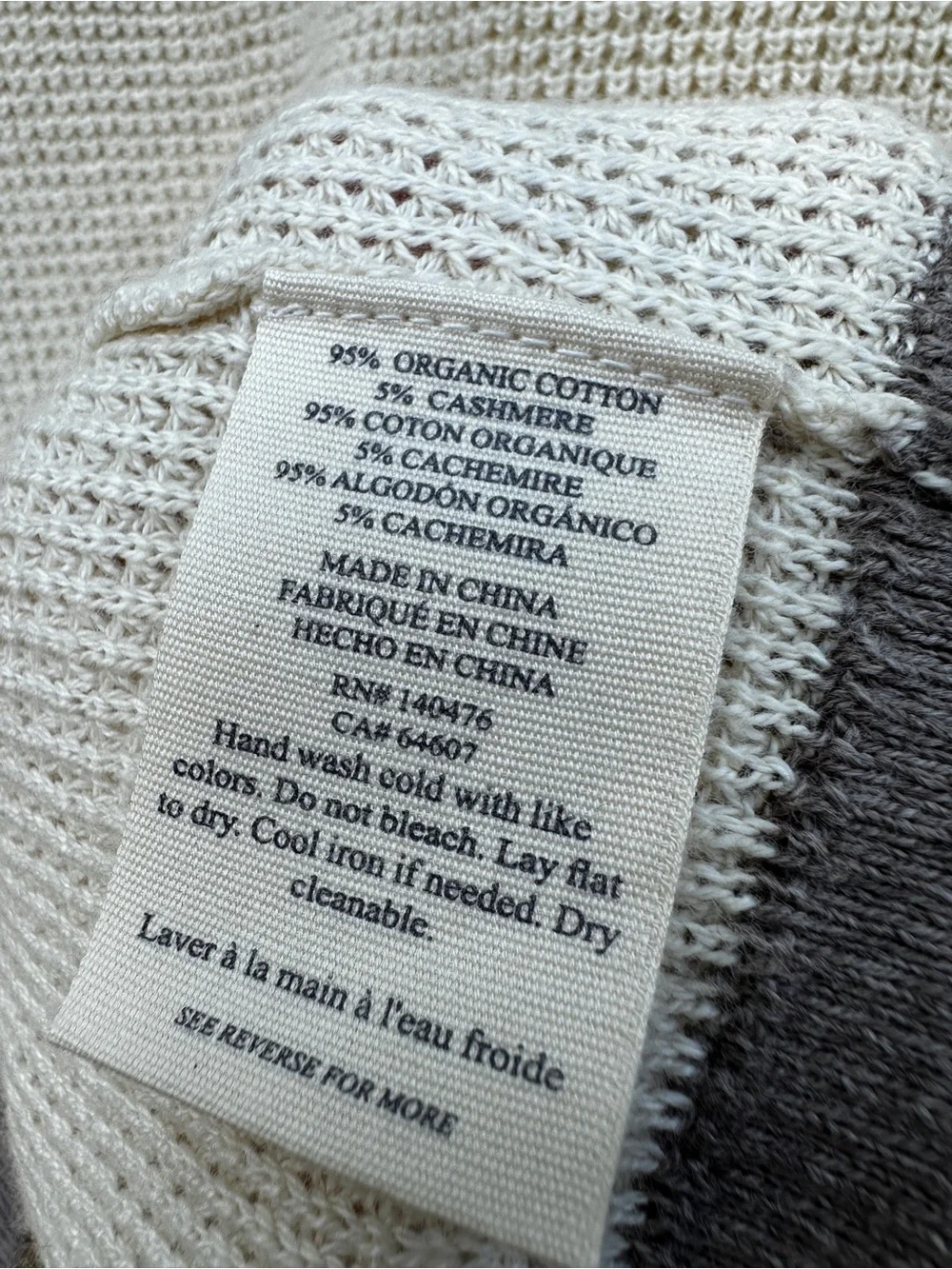 Faherty throwback sweater - Picture 6 of 8